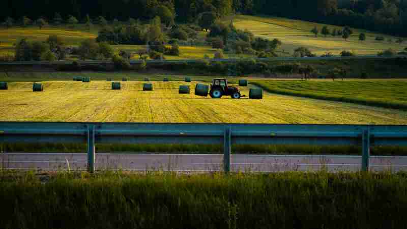 q w crop 4 1 0, tags: europa 1.500 - unsplash